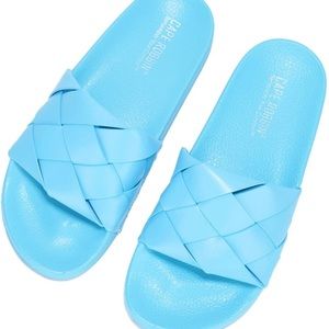 Cape Robbin Sandal Slides. BRAND NEW
